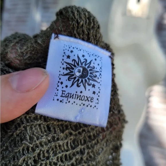 EQUINOXE boho sweater vest shawl, hi-low, rayon - Picture 5 of 7